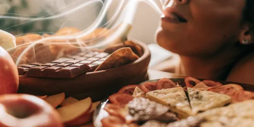 Best Foods to Eat While High